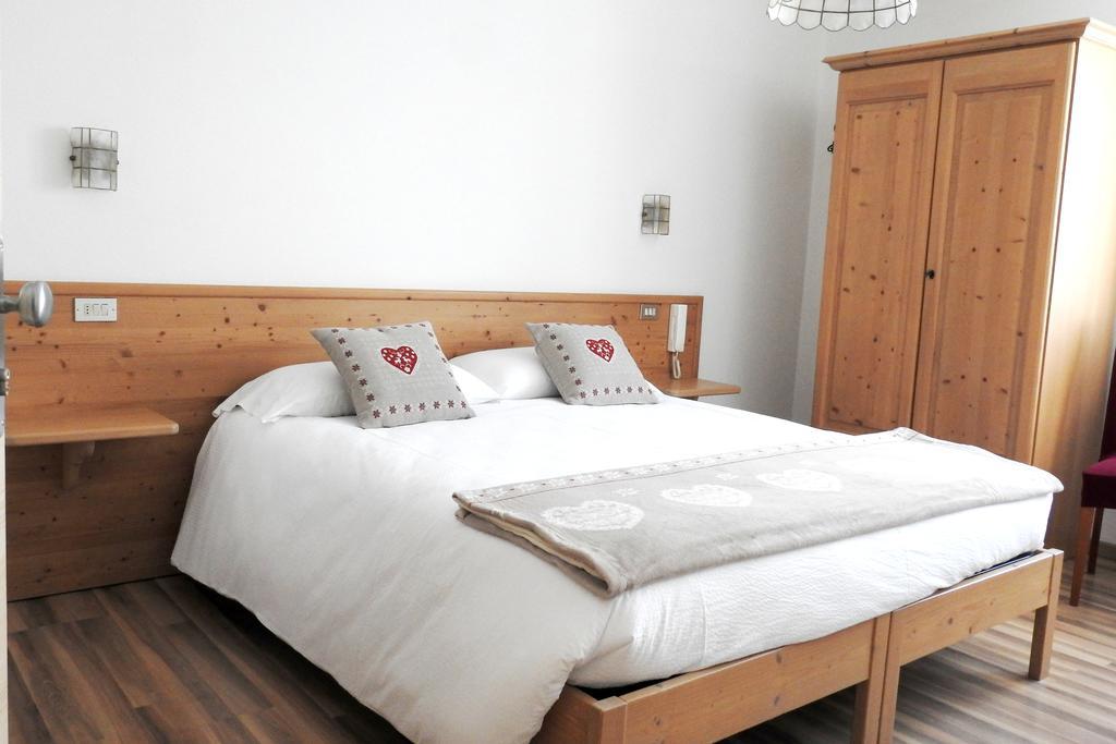 Casa Salvaterra Affittacamere Pinzolo Luaran gambar