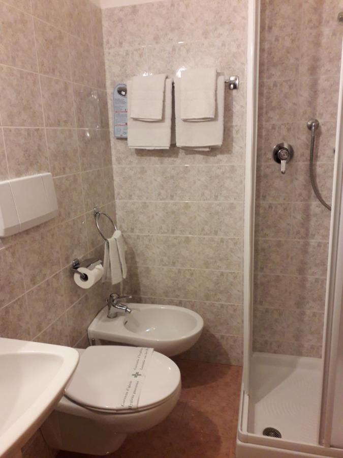 Casa Salvaterra Affittacamere Pinzolo Luaran gambar